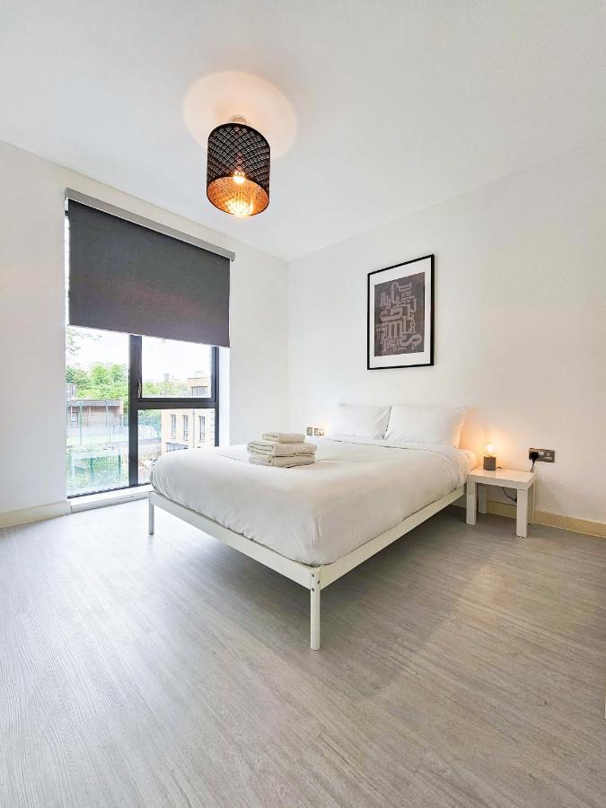 Apartment Centrally Located Spacious Flat Near Canary Wharf