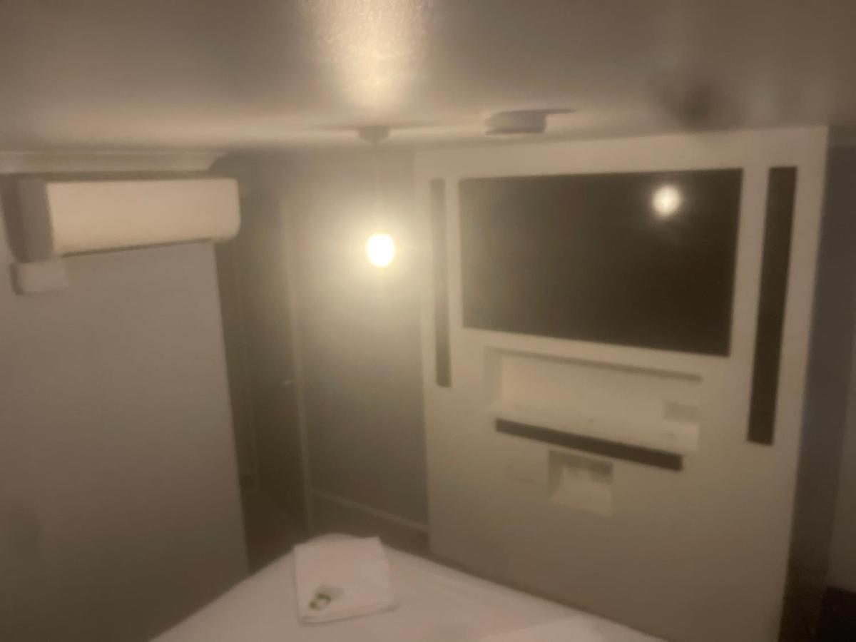 2 Bedroom In Stoke Newington *