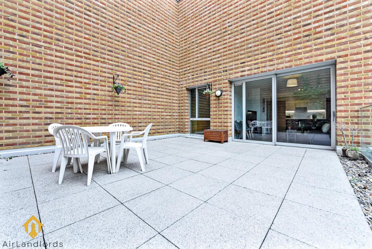 Leilighet Exclusive 3 Bed 3bath Penthouse Near Canary Wharf *