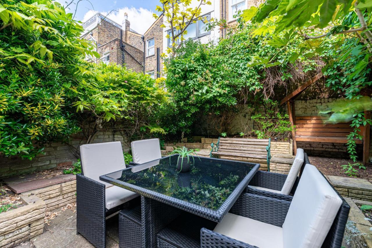 Specious Bright Flat With Garden In * London