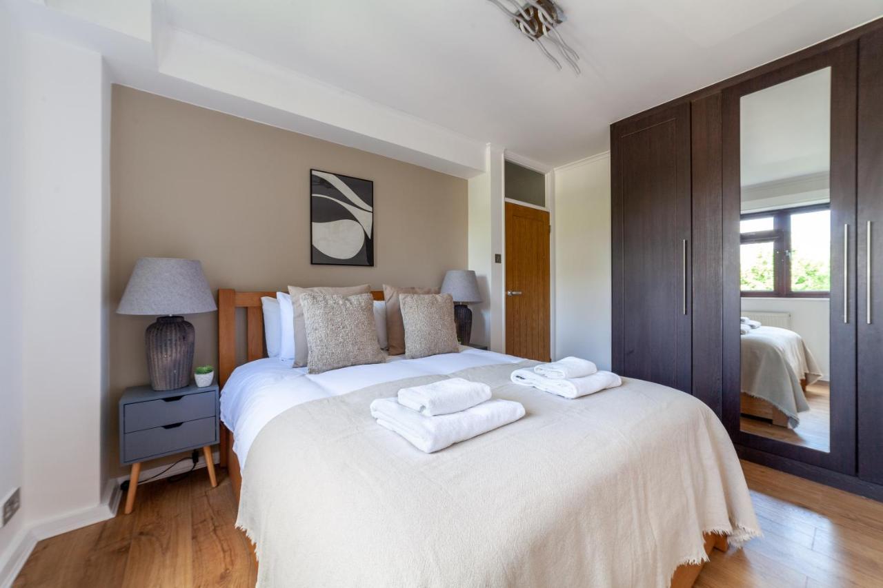 The Ealing Collection London