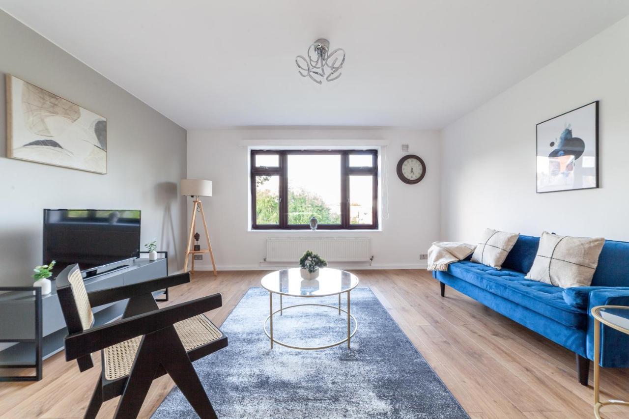 Apartment The Ealing Collection *