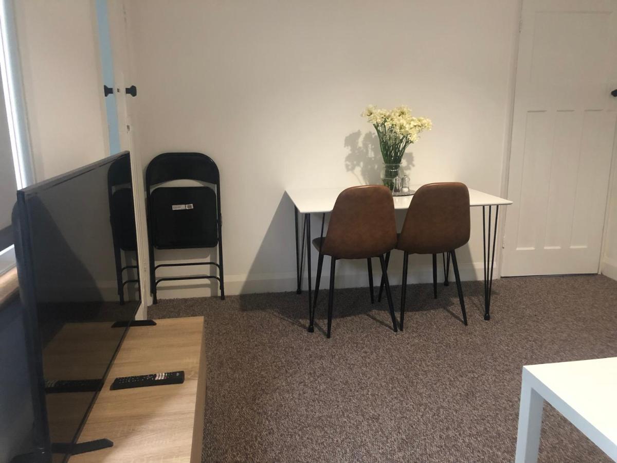 Appartement Garden Flat In Central Location *