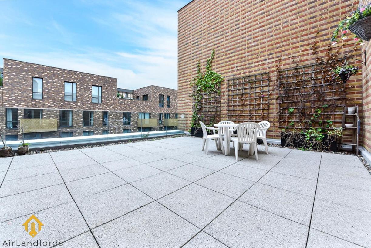 Leilighet Exclusive 3 Bed 3bath Penthouse Near Canary Wharf