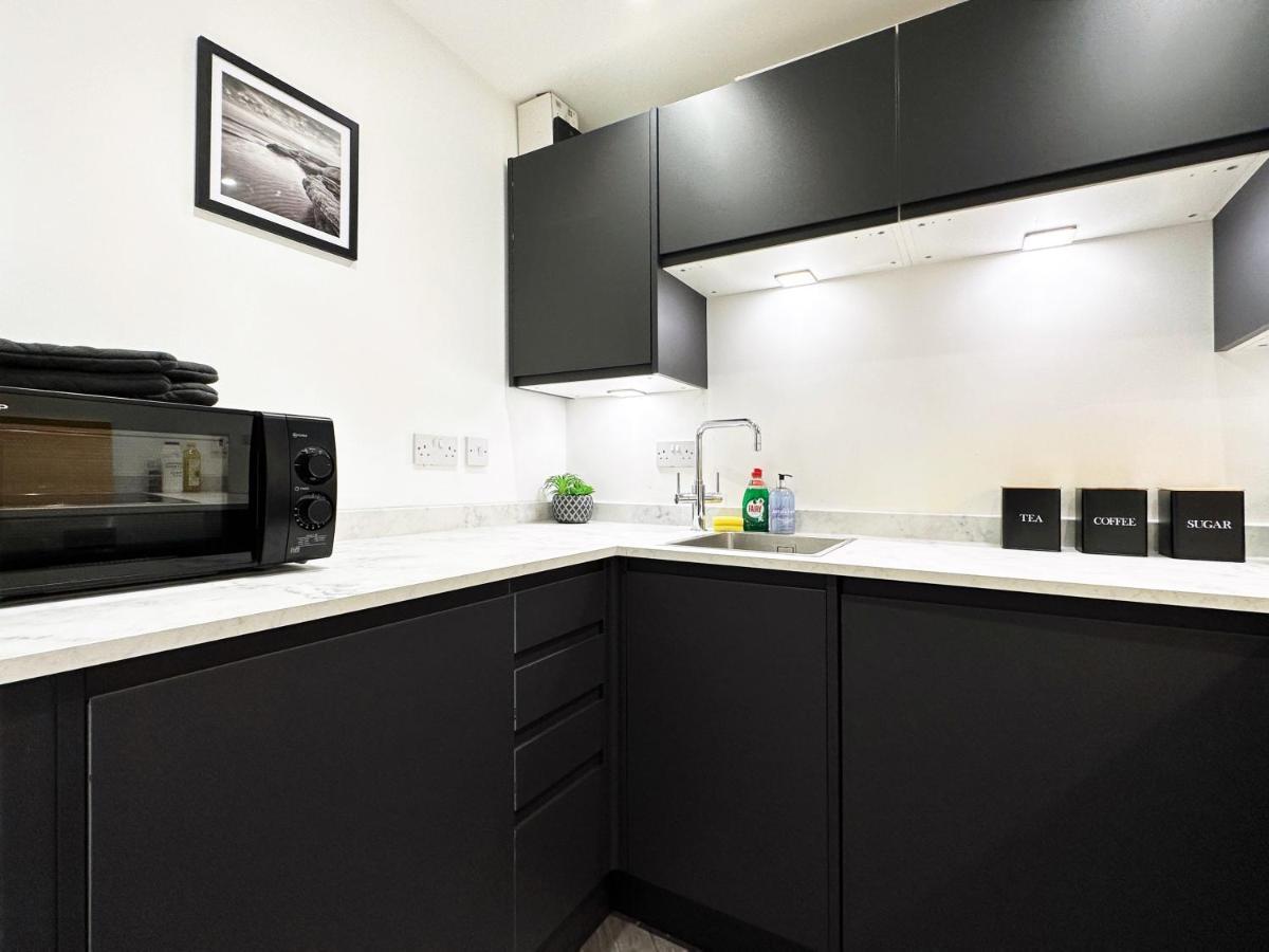 Liam Place Near Hyde Park - 1 Double Bed, 1 Sofa Bed, Spacious Apartment, Private Entrance Londres