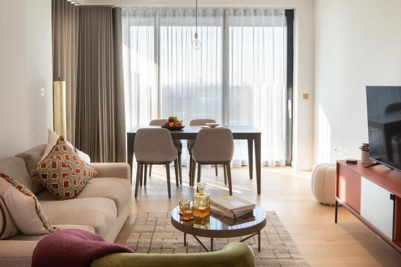 Modern At Enclave Located In Central Appartement
