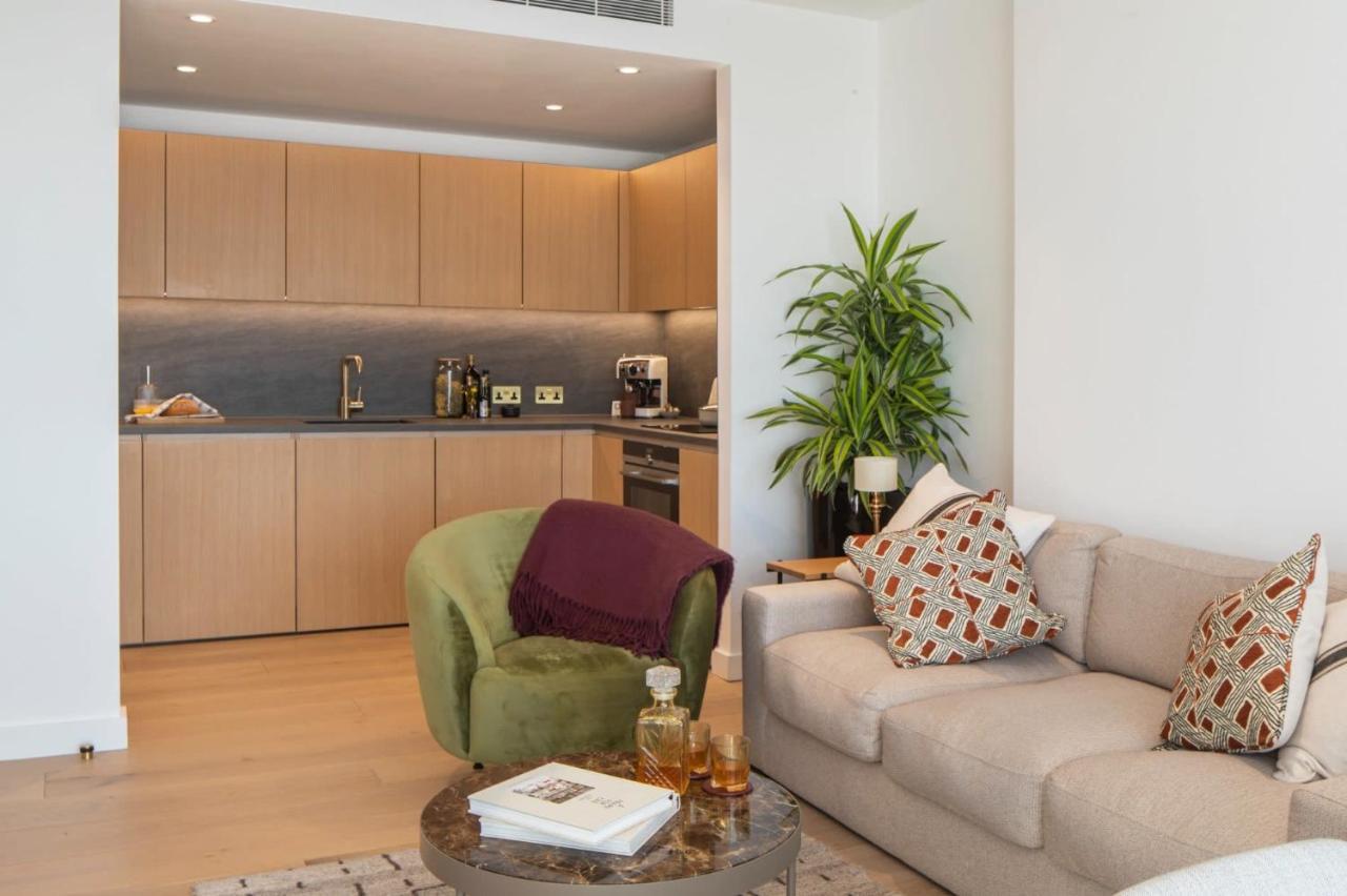 Modern At Enclave Located In Central Appartement