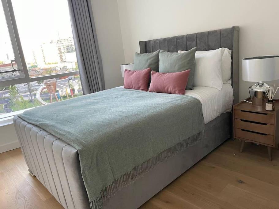 Leilighet Luxury 3 Bed 3 Bath In Central