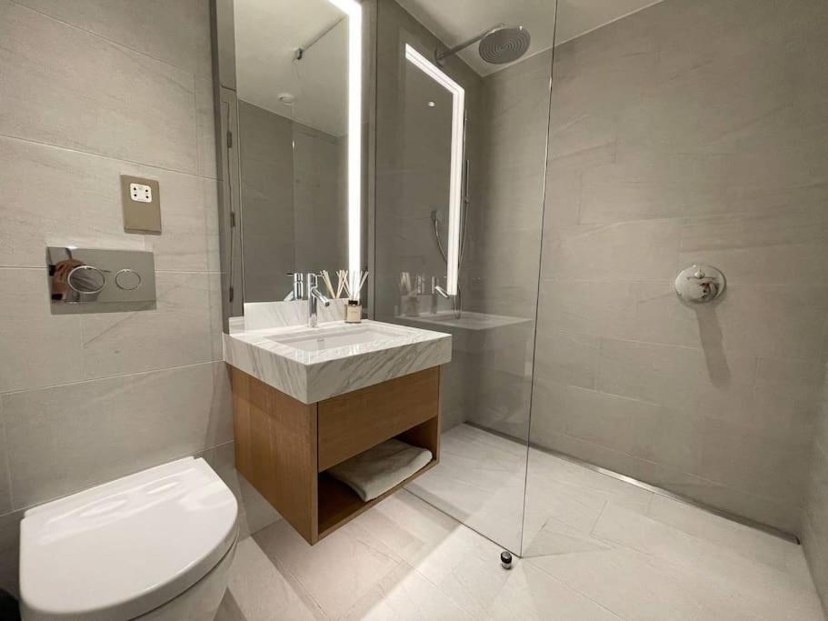 Luxury With Ac By The River Apartamento Londres