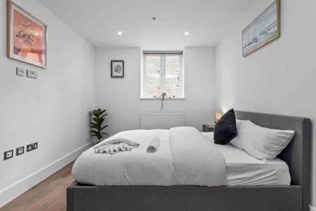 Leilighet Cozy Flat Near Eye/ Victoria / Vauxhall London
