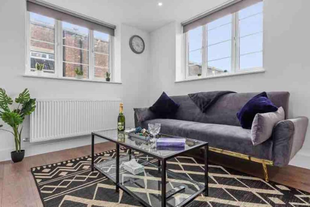Cozy Flat Near Eye/ Victoria / Vauxhall Leilighet