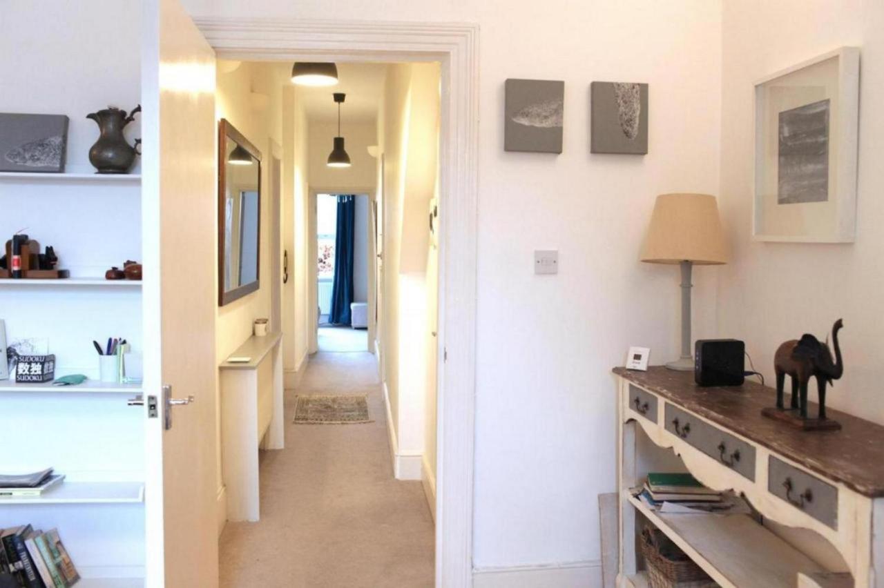 Apartment Trendy 2bd Flat In West Hampstead *