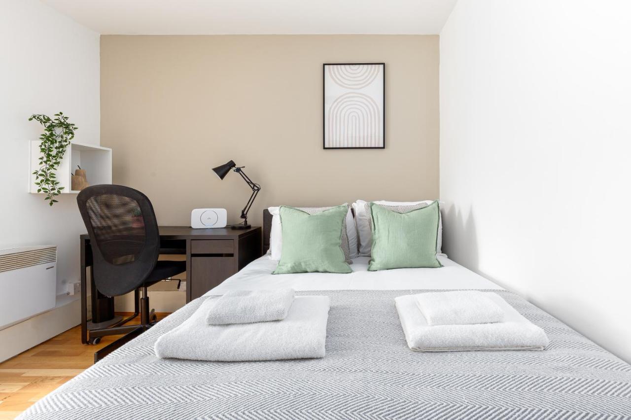 The Paddington Studio Apartment