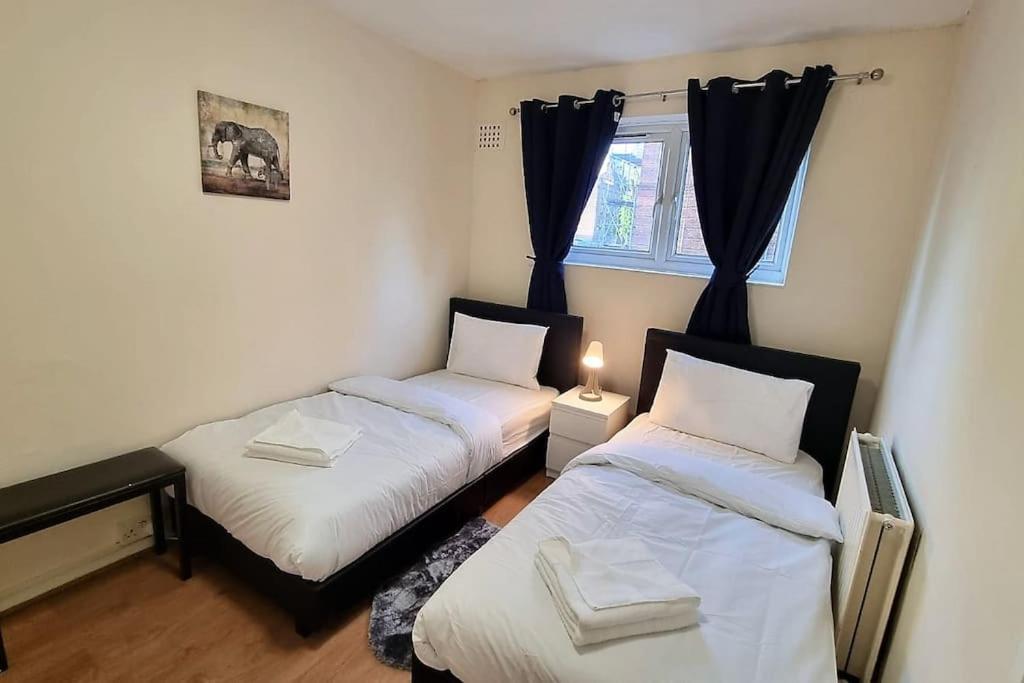 2 Bedroom In Kennington Leilighet London