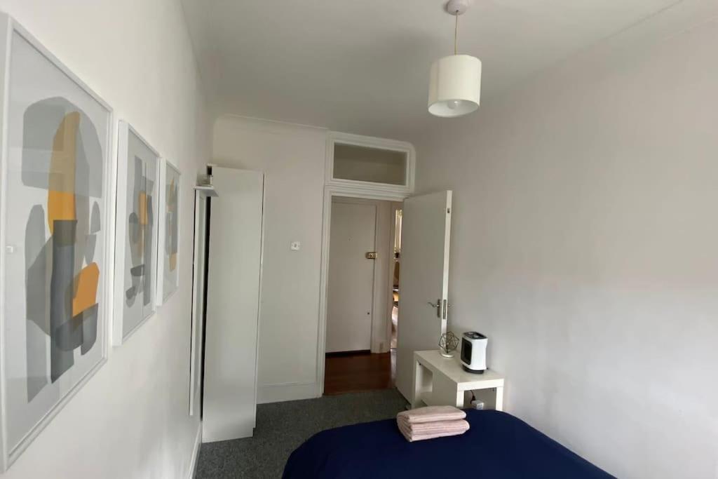 Apartment Camberwell Central: 2-bedroom Flat With Excellent Connections