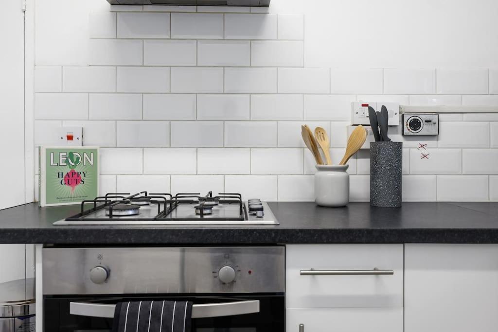 Penthouse Camden By Hiatus Concierge * Londen