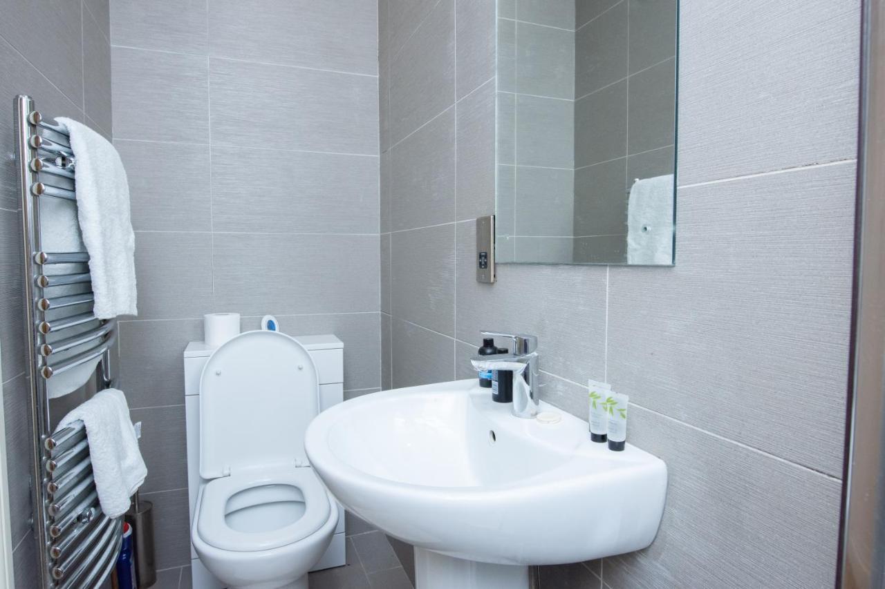Apartment Evergreen Apartments-flat 5,