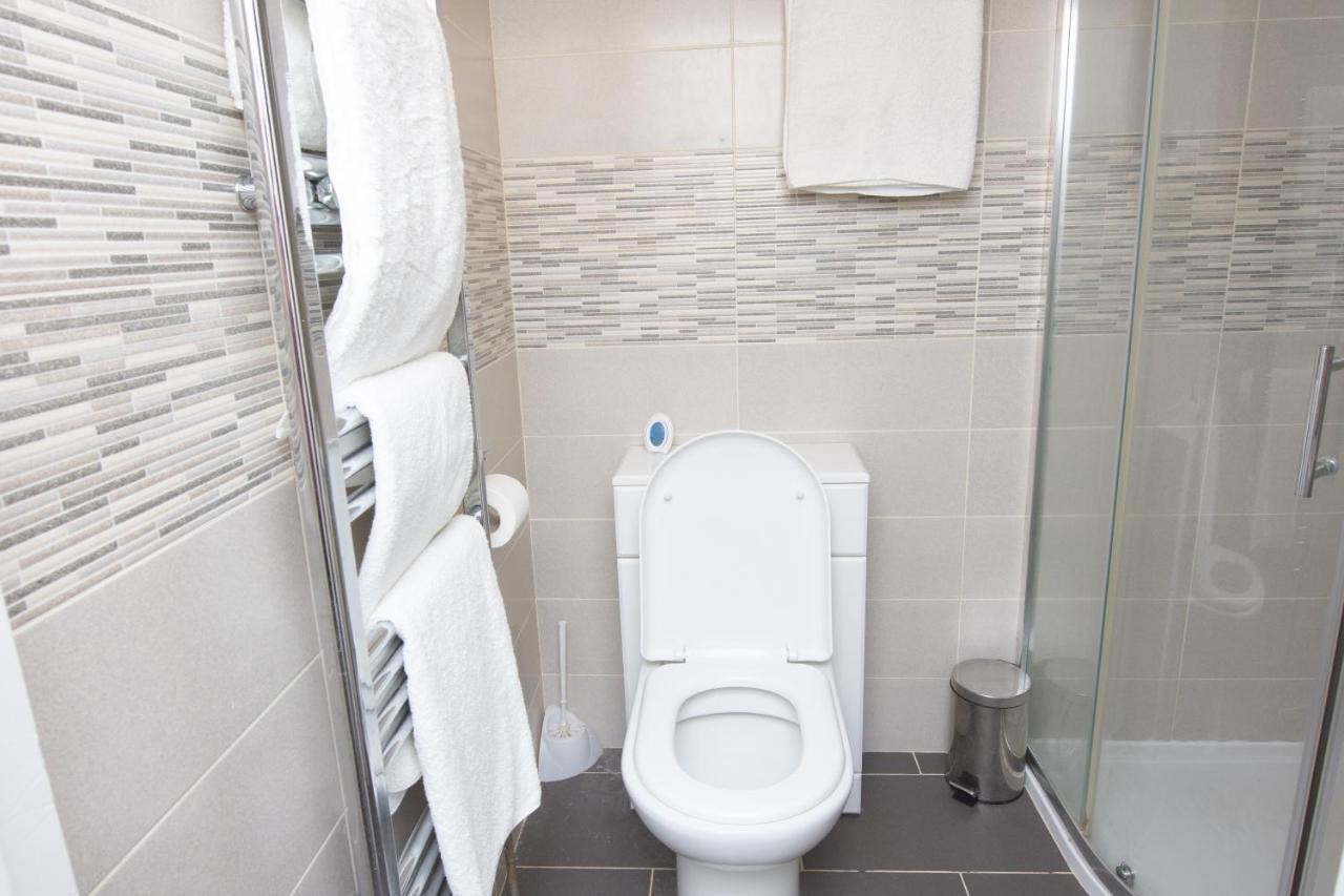 Evergreen Apartments-flat 7, Apartment