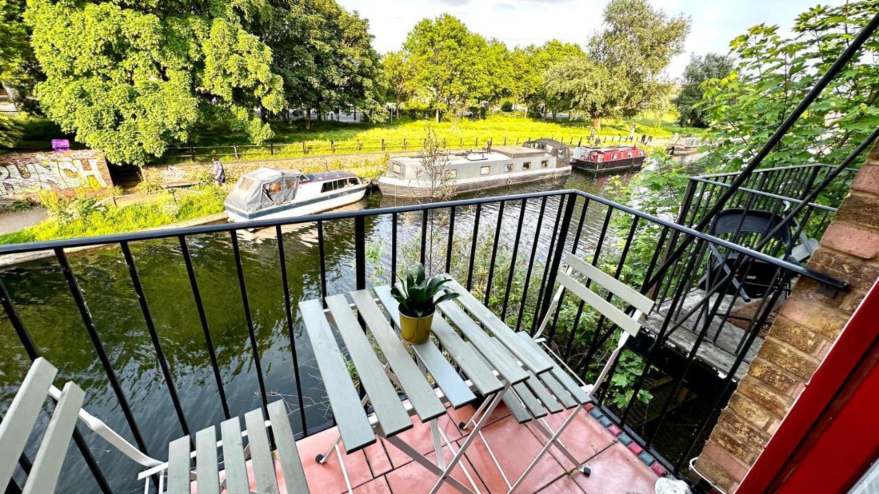 Amazing Location - Of London- 2 Bedroom Stunning Canal View House With Private Garden,parking & Balcony *