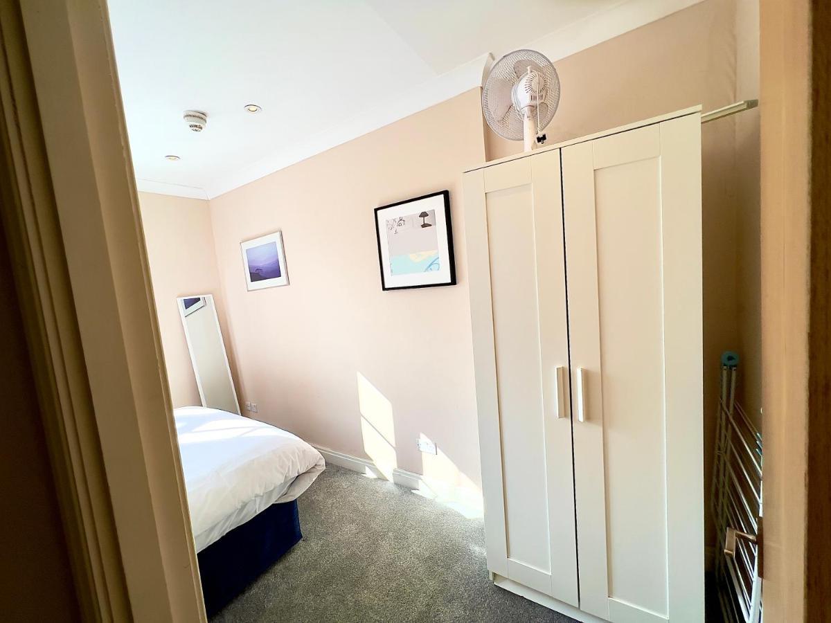 2 Bedroom In Westminster London