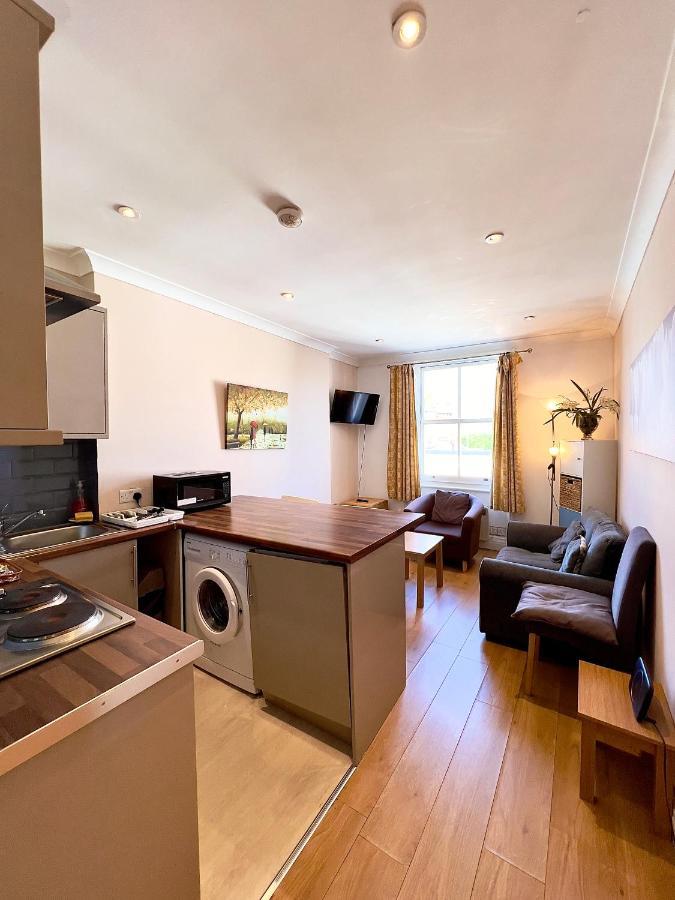 2 Bedroom In Westminster * London