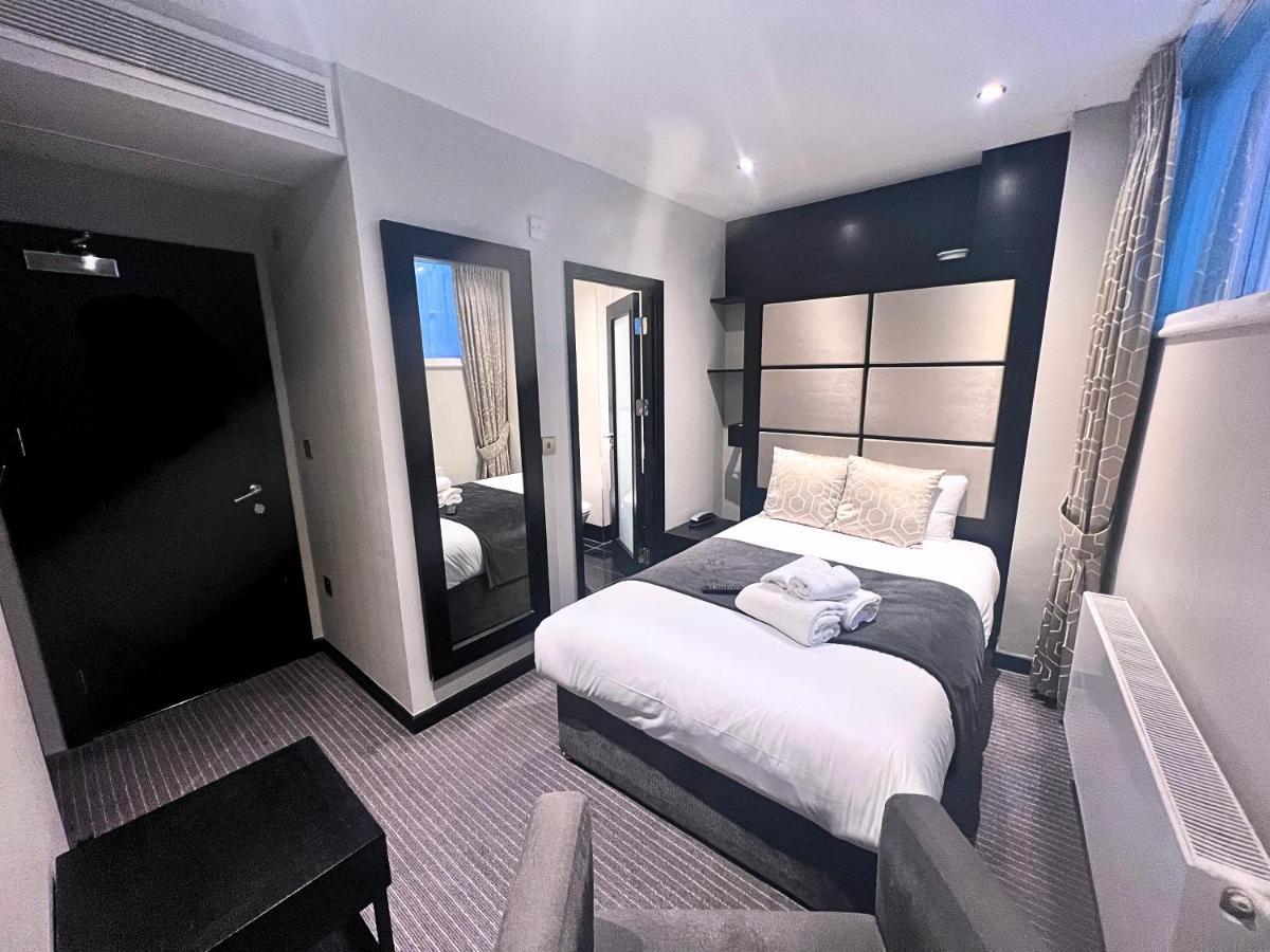Great St Helen Hotel 4*