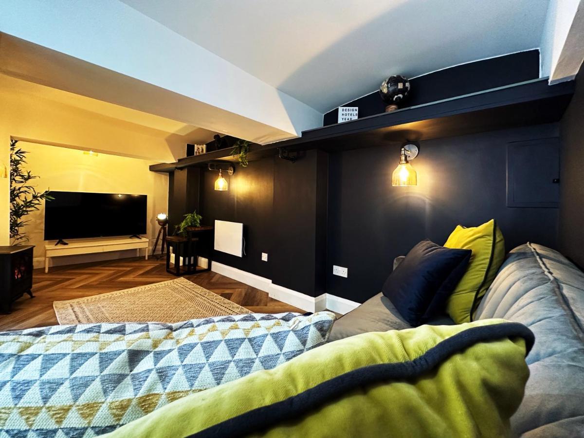 Liam Place Near Hyde Park - 1 Double Bed, 1 Sofa Bed, Spacious Apartment, Private Entrance Londres