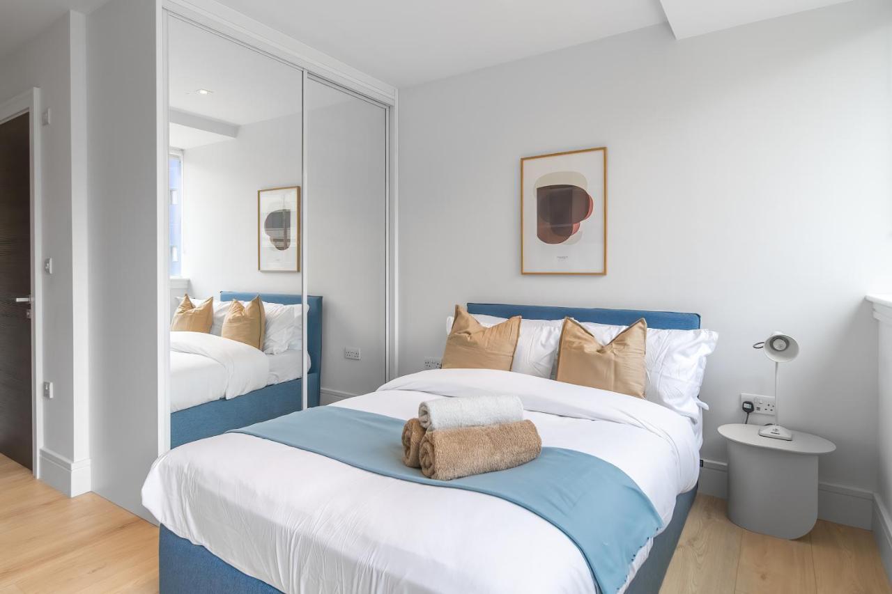 Livestay-modern Next To Wembley Stadium * Londen