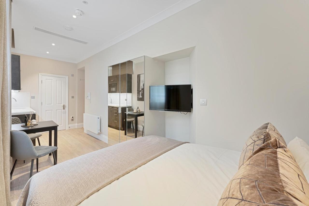 Cleveland Residences Paddington Apartment *