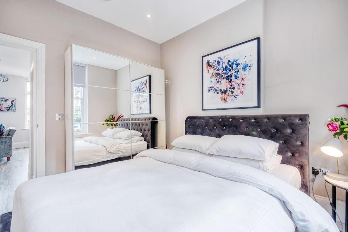 Elegant 1 Bed Apartment- Hampstead Village *
