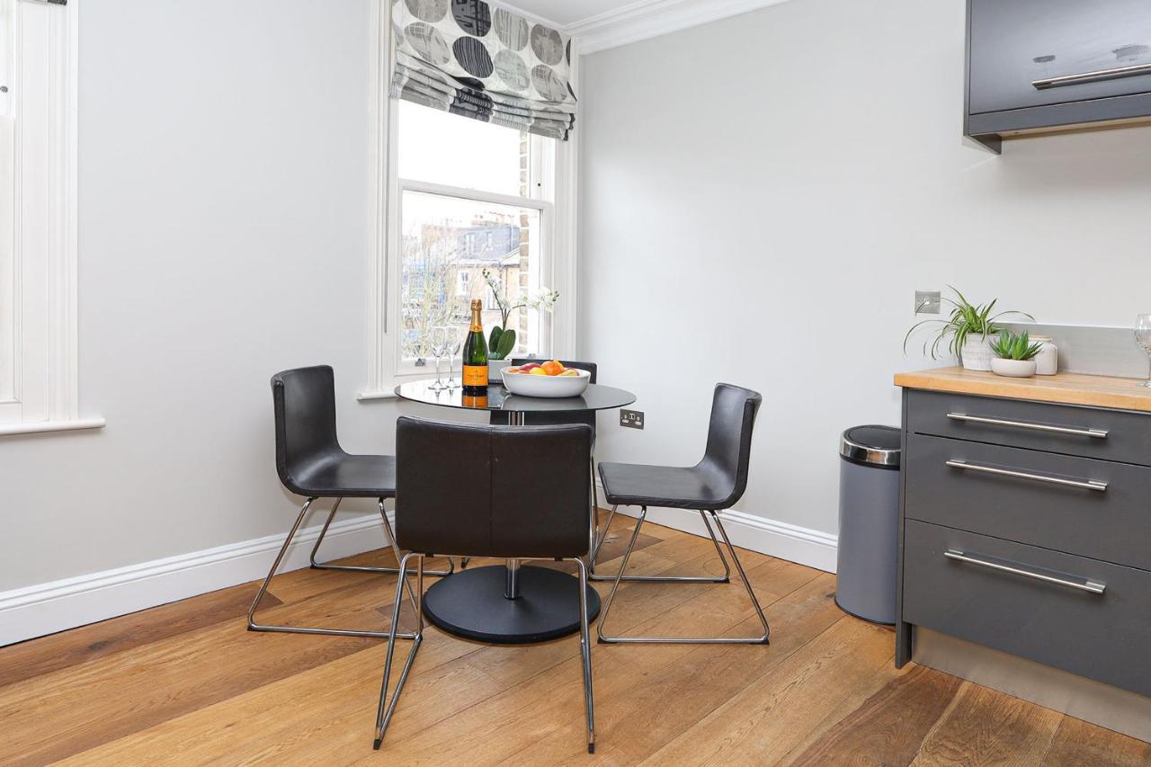 Bright And Modern 2 Bed Flat Appartement Londen