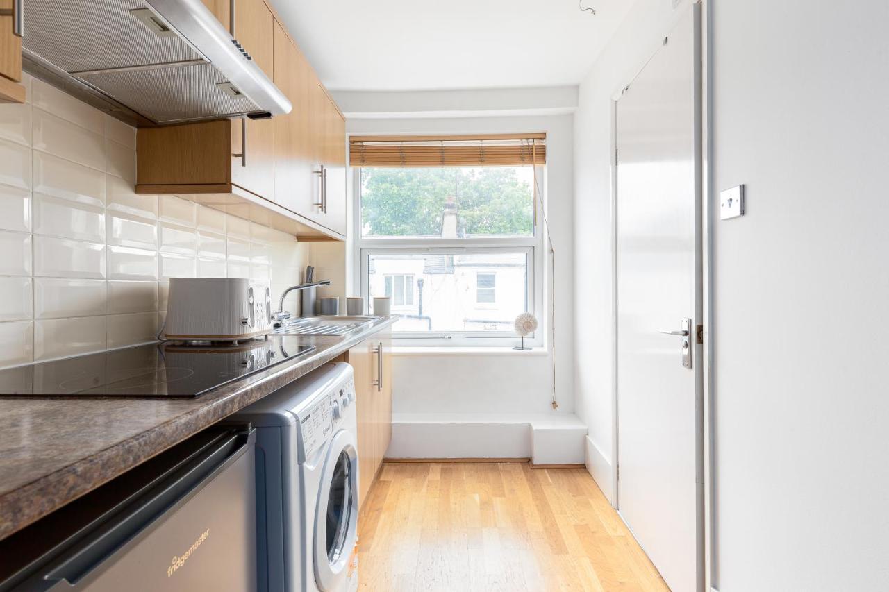 The Paddington Studio Apartment *