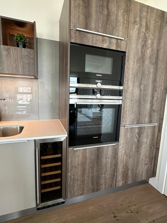 Apartamento 3 Bedroom Penthouse With Private Terrace, Battersea, Nine Elms