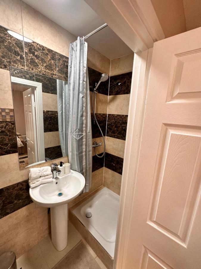 Canary Wharf Single Double And En-suite * London