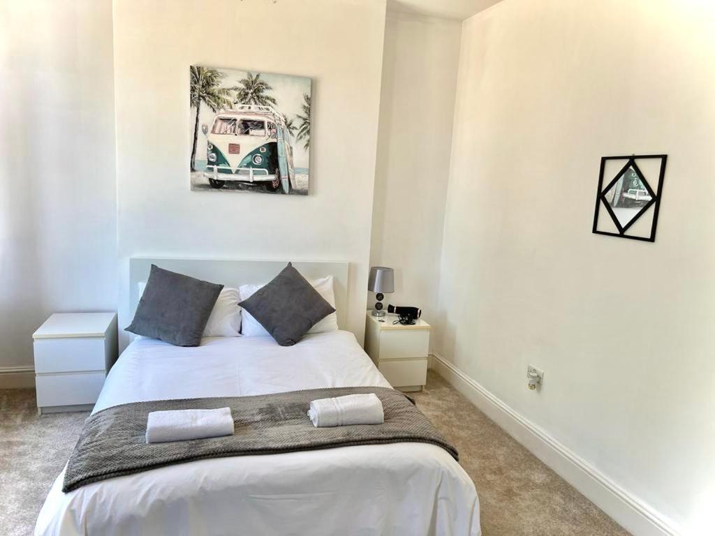 Holiday In The Heart Of Canary Wharf Homestay