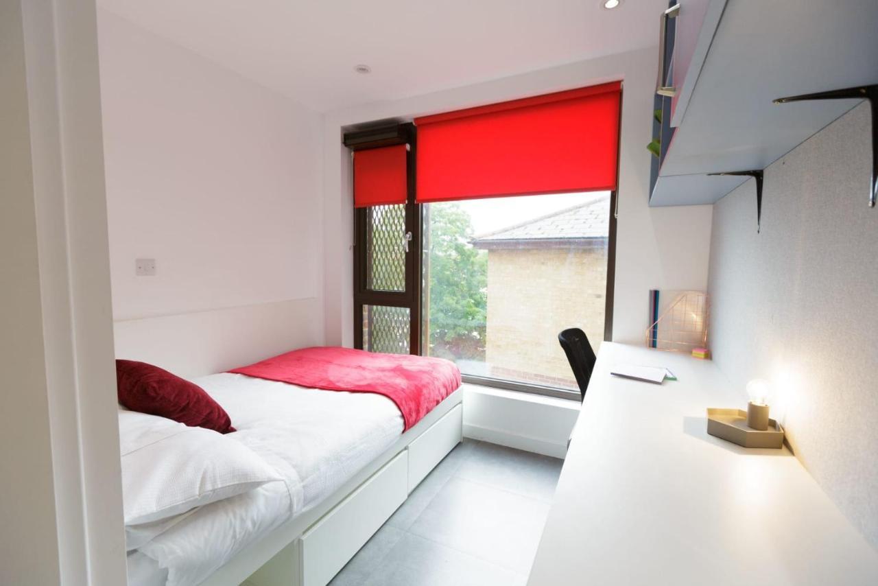 Cosy And Ensuite Bedrooms At New Cross In * London