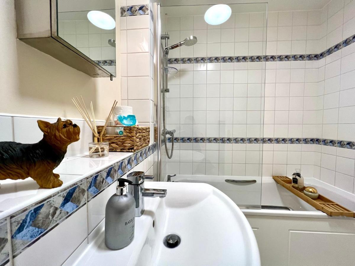 Apartamento Best Deal - 1bed In Canary Wharf With Parking Londres