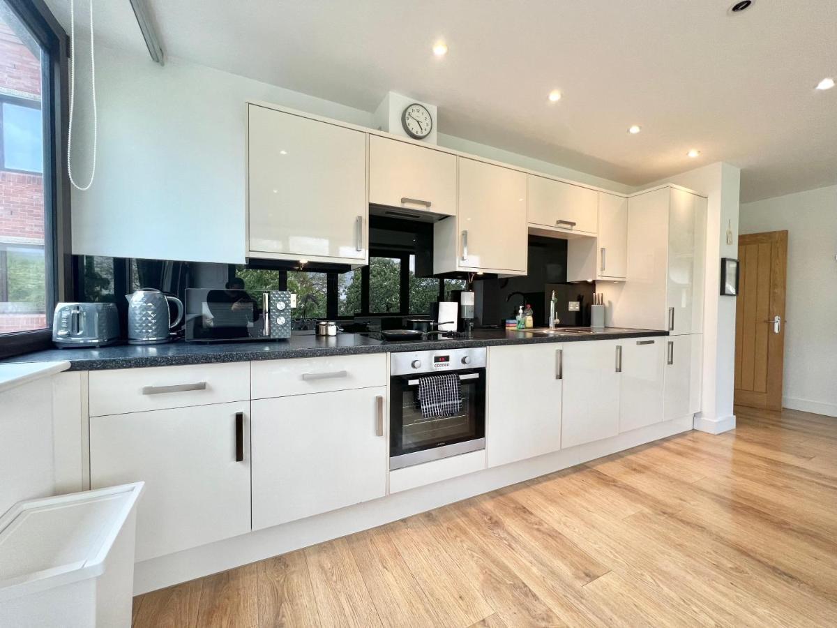Beautifully Presented Apartment London