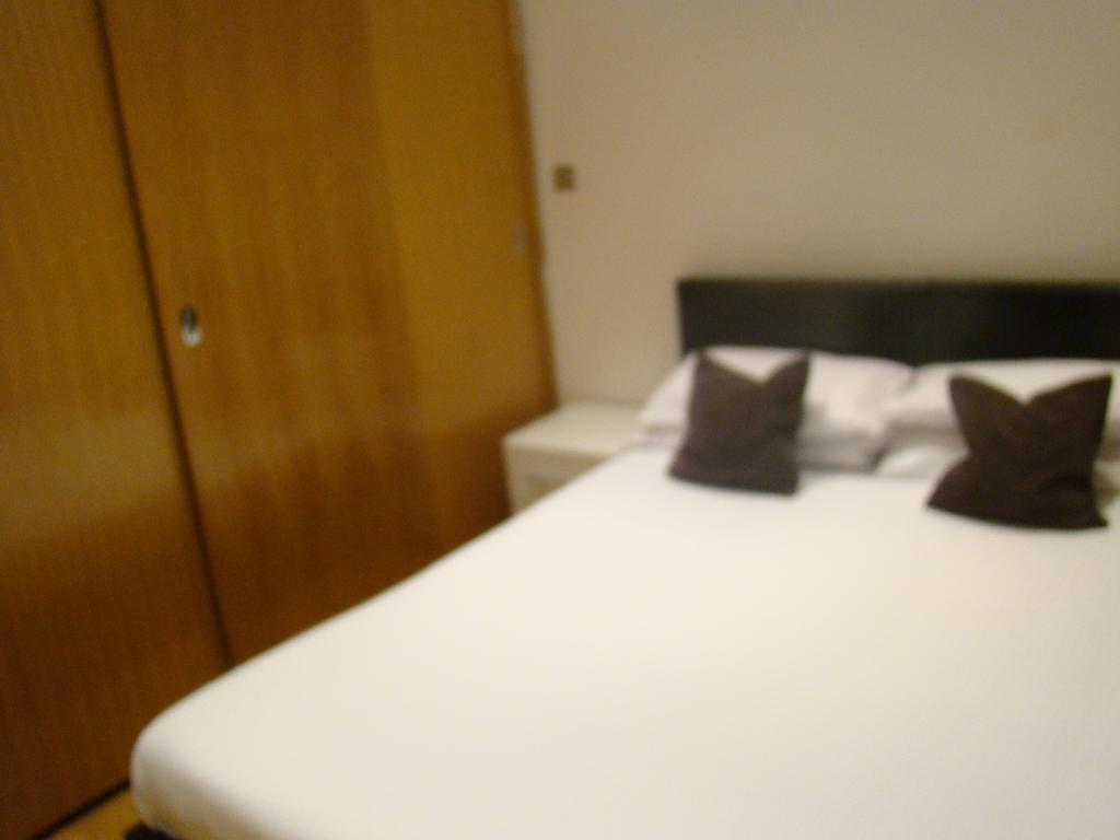 Kensington Rooms And Apartments Hotel