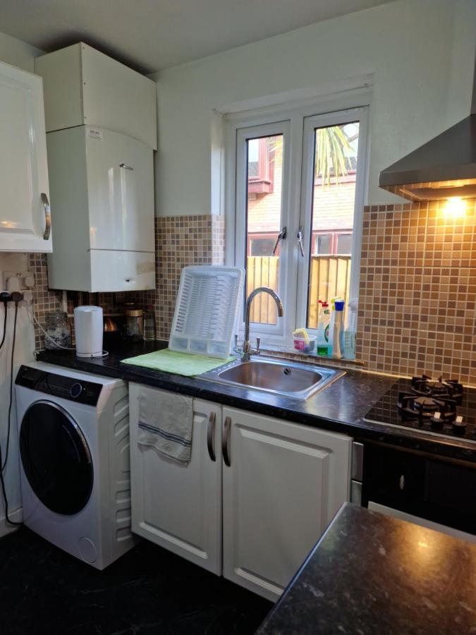Privat overnatting Cozy Double Bedroom In Zone 1-2