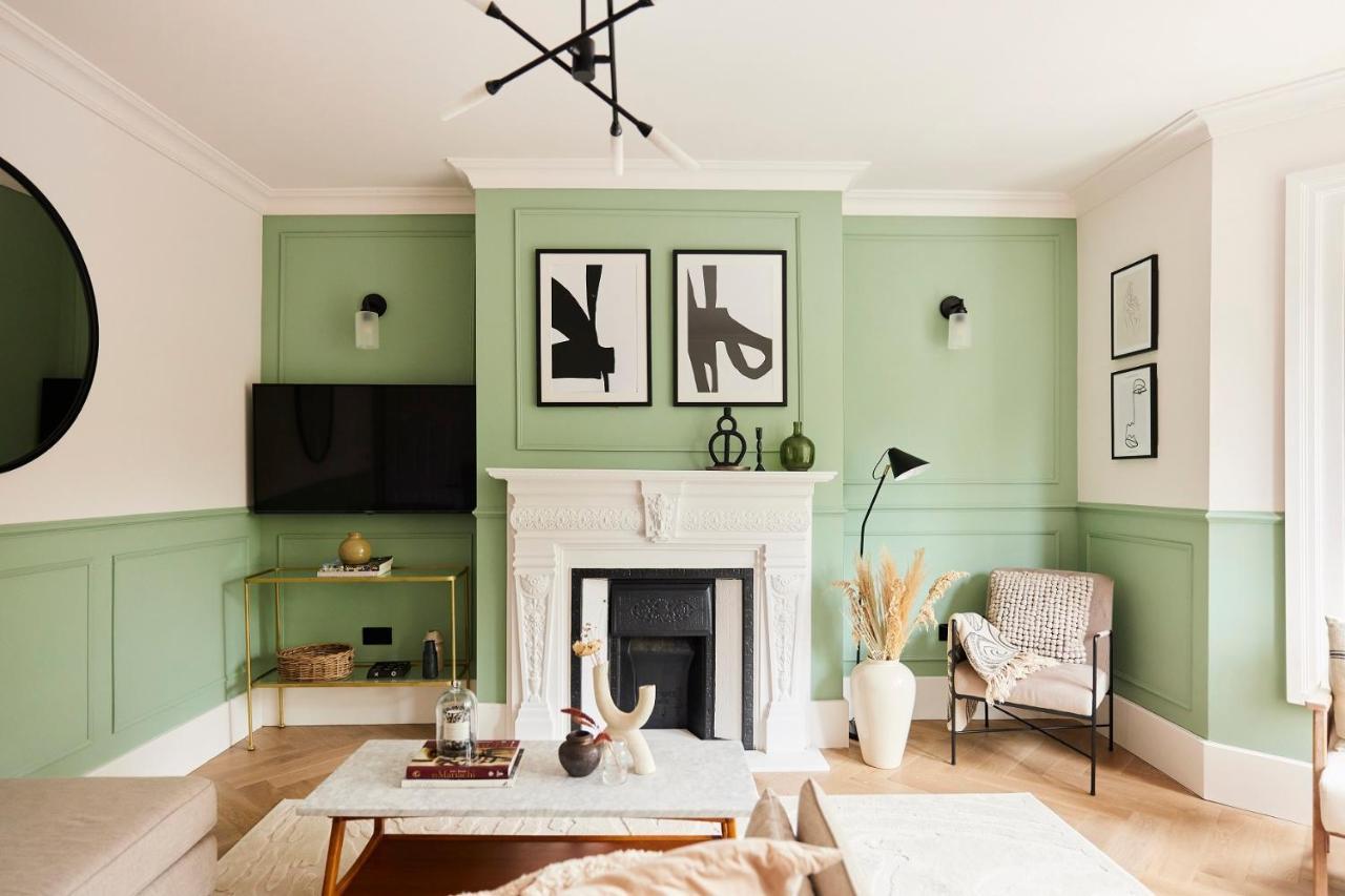 The Elmfield Road Wonder - Dazzling 2bdr Flat Appartement Londen