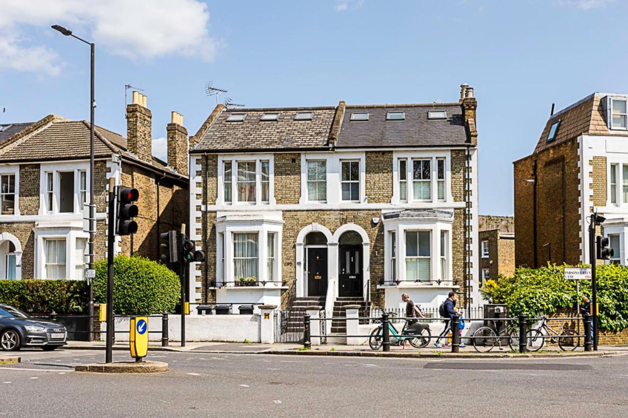 Stunning Flat In The Heart Of Parsons Apartment London