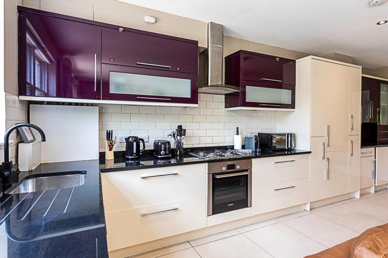 Stunning Flat In The Heart Of Parsons Apartment