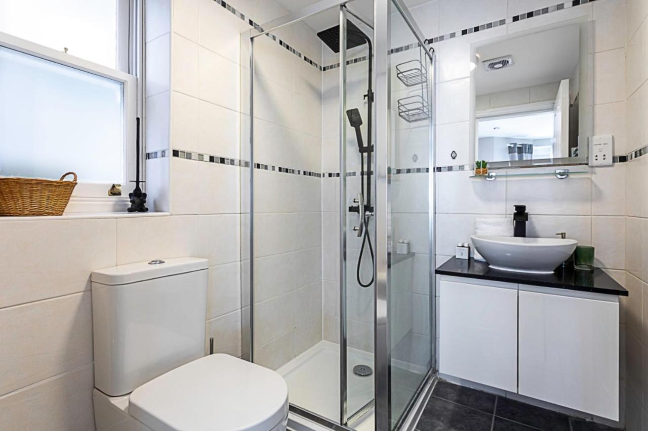 Stunning Flat In The Heart Of Parsons *