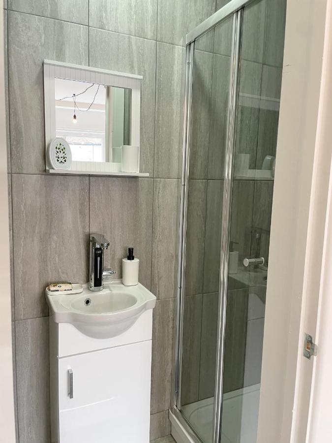 Leilighet Cosy Bright Close To Wembley Stadium London