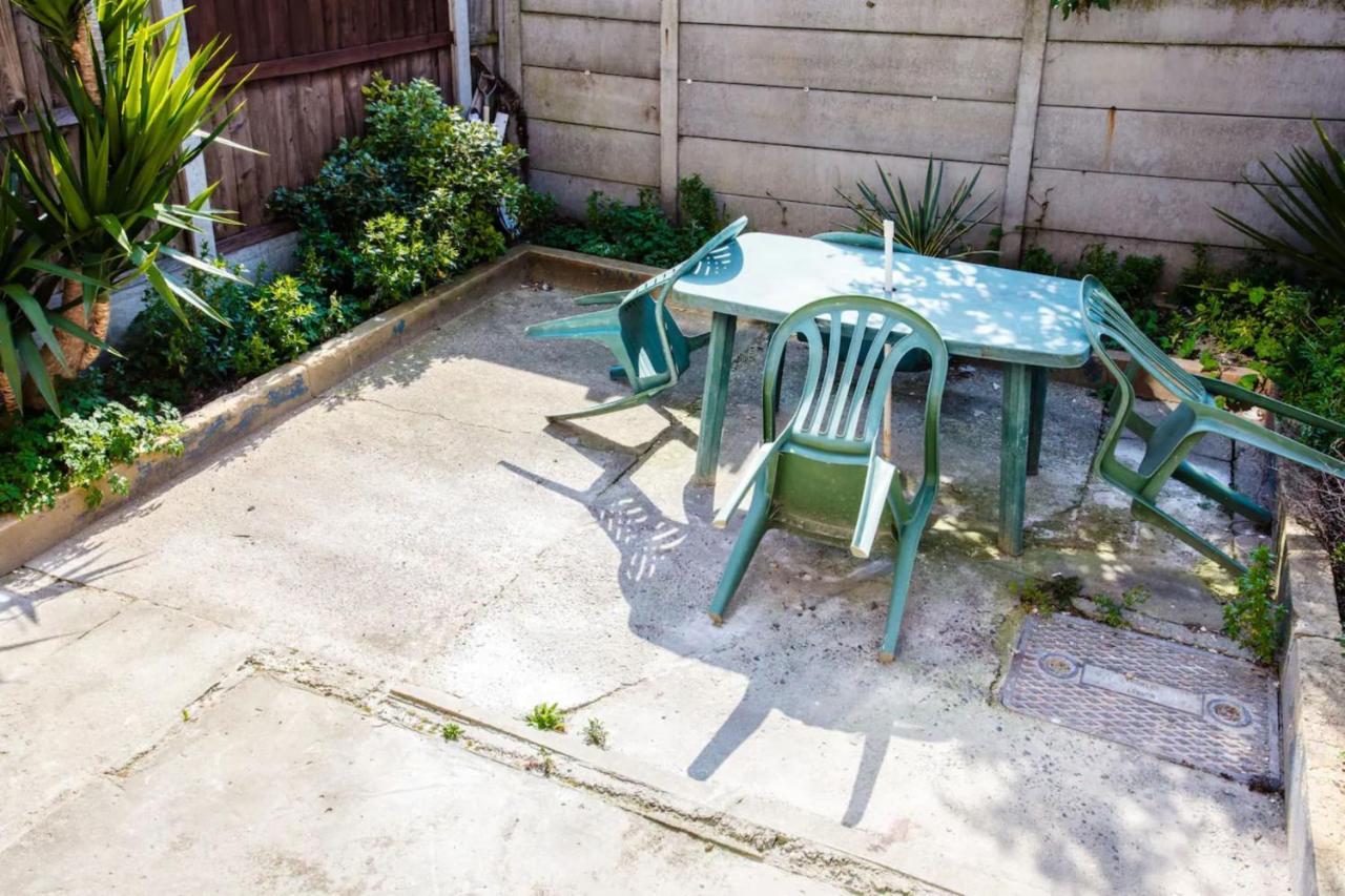 Feriehus Stylish 4bd House With Private Garden - Stratford London