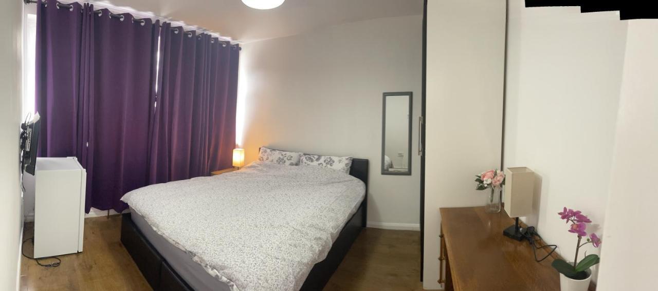 Heathrow Limited Guest house *