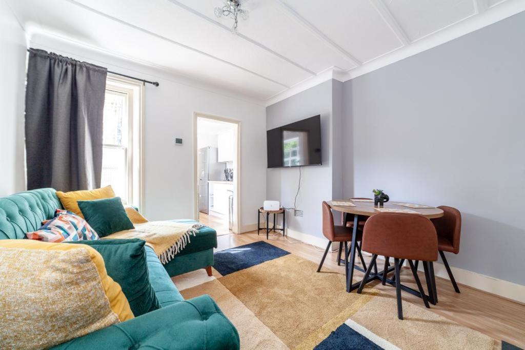 Apartment One Bedroom Flat In The Heart Of Brixton