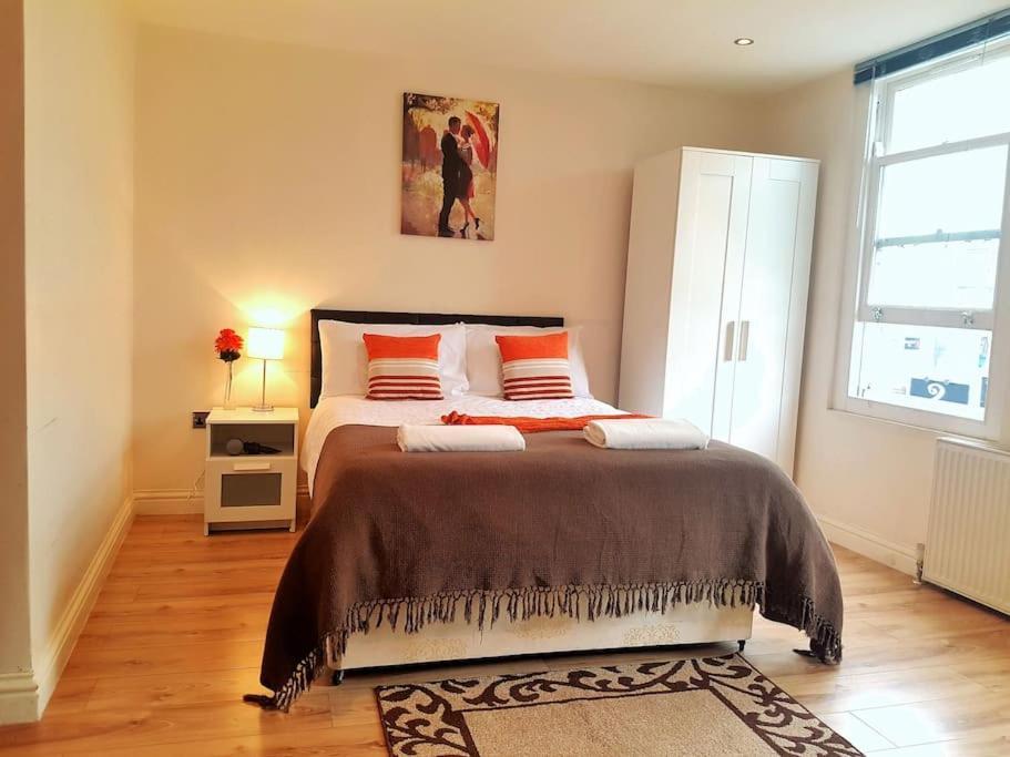 Comfortable Flat Near Appartement *