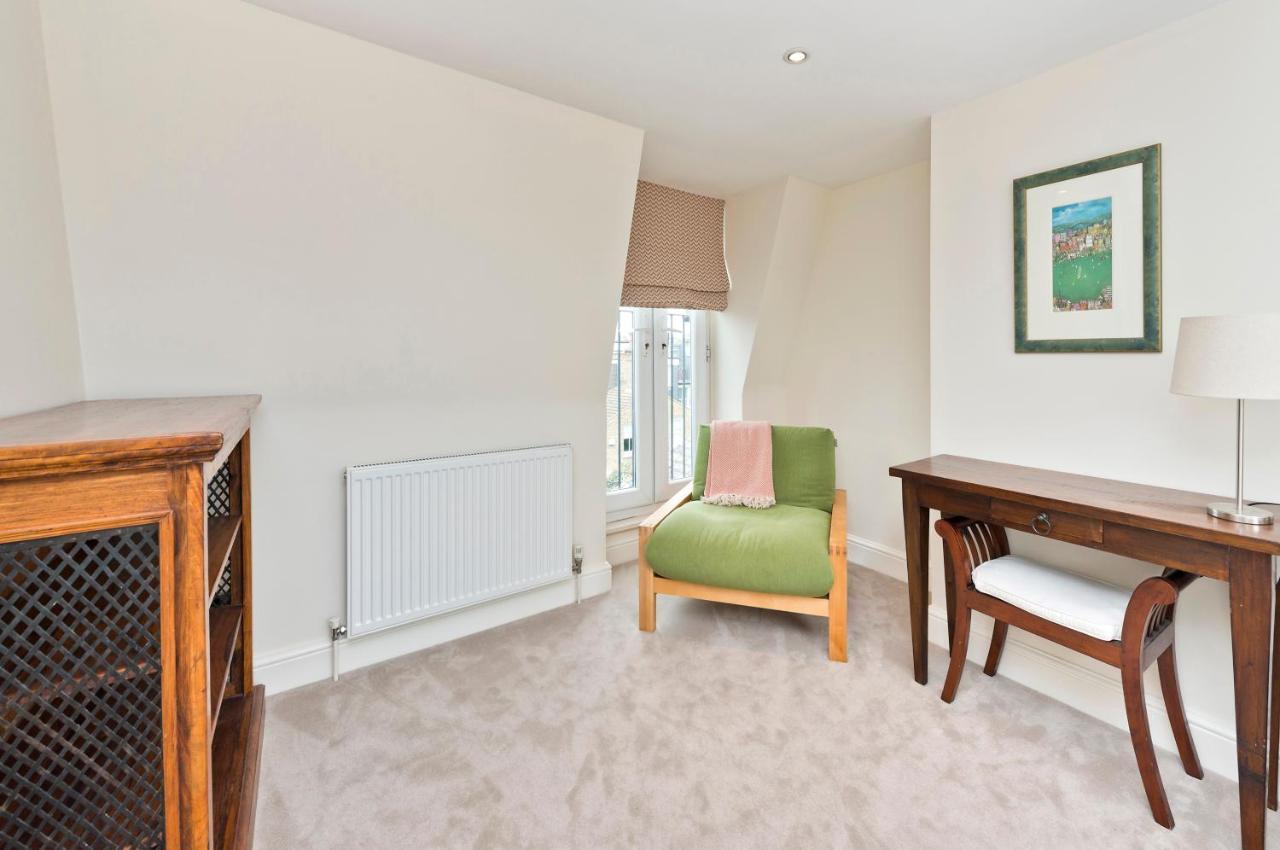 Family Near Clapham Common By Underthedoormat Holiday home *